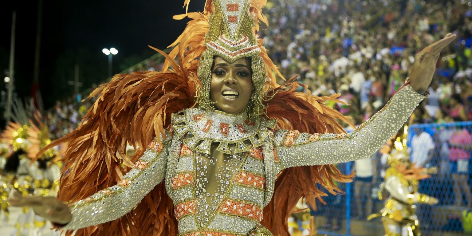 rio-inicia-venda-de-ingressos-populares-para-desfiles-de-carnaval