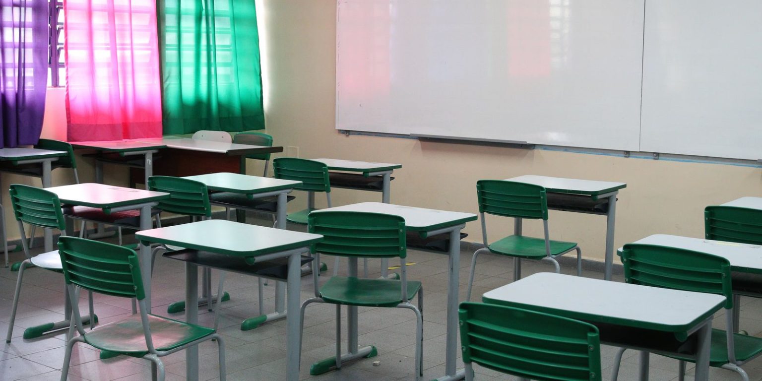 “Evasão escolar: sonho interrompido” é tema do Caminhos da Reportagem “evasao-escolar:-sonho-interrompido”-e-tema-do-caminhos-da-reportagem