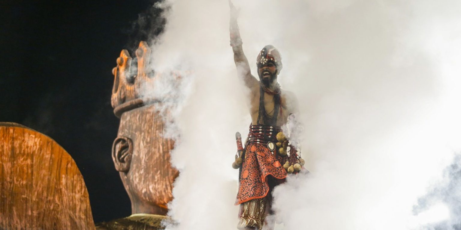 tv-brasil-exibe-neste-domingo-os-desfiles-das-escolas-de-samba-de-sp