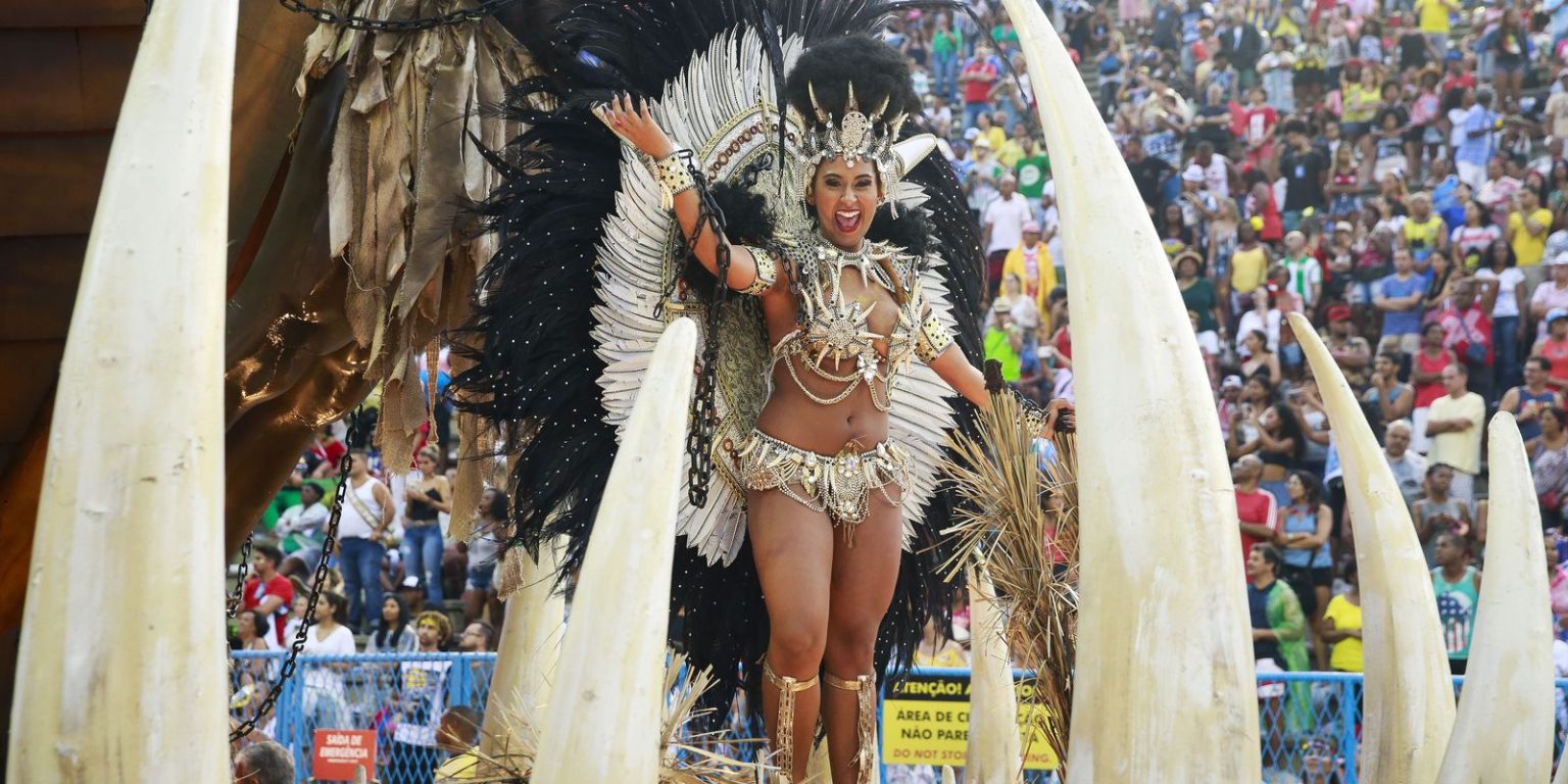 desfile-na-sapucai-tera-mais-quatro-escolas-nesta-segunda-feira
