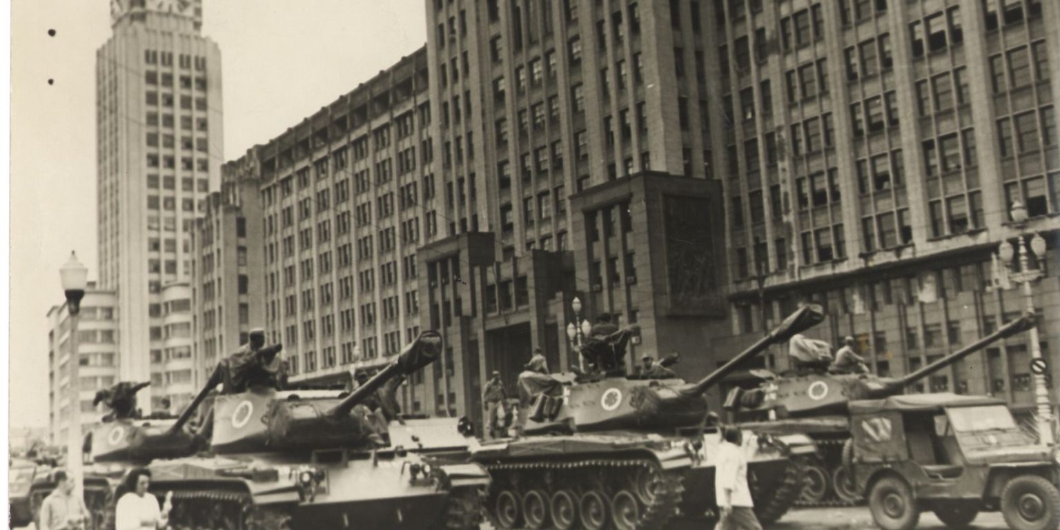 Golpe de 1964: manutenção de tutela militar permitiu golpismo do 8/1 golpe-de-1964:-manutencao-de-tutela-militar-permitiu-golpismo-do-8/1