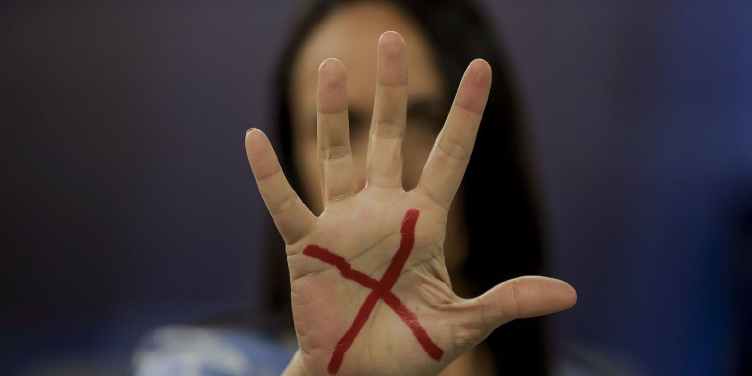 mulheres-vitimas-de-violencia-podem-ter-reconstrucao-dentaria-pelo-sus