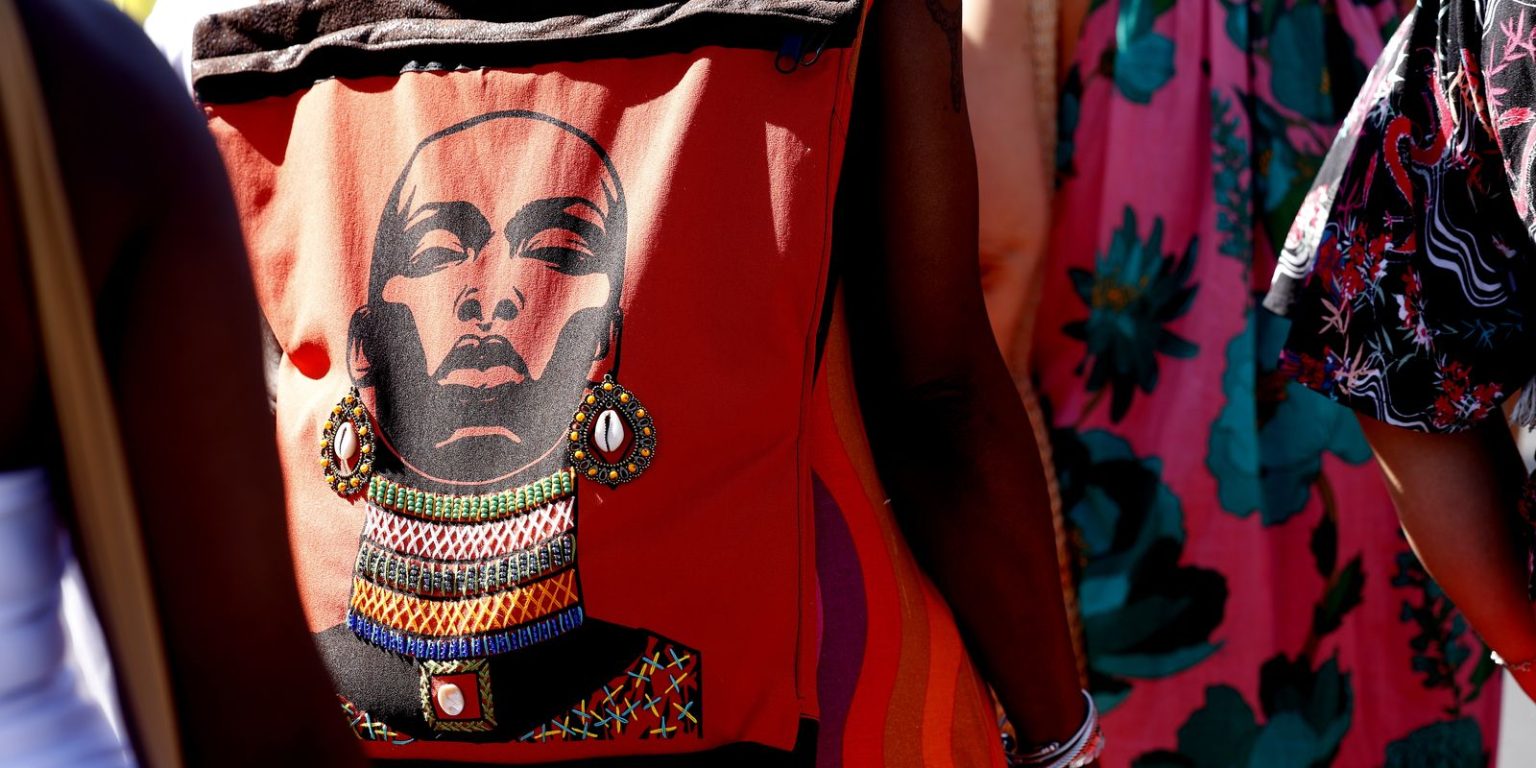 podcasts-feitos-por-negros-e-indigenas-terao-apoio-de-r$-440-mil