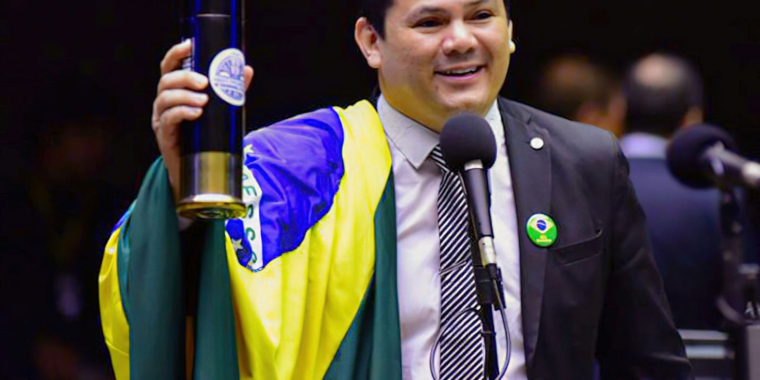 Deputado Gilvan da Federal tem mandato suspenso por três meses deputado-gilvan-da-federal-tem-mandato-suspenso-por-tres-meses