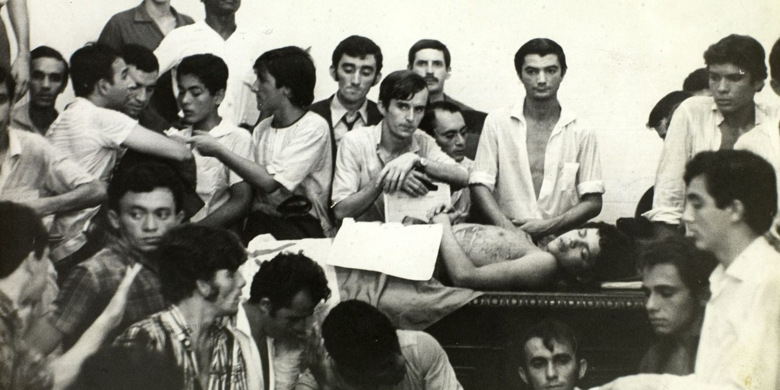 Estudante morto na ditadura pode entrar para livro de heróis no Rio estudante-morto-na-ditadura-pode-entrar-para-livro-de-herois-no-rio