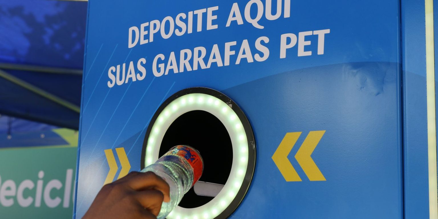 País passa a contar com selos de rastreabilidade de plásticos pais-passa-a-contar-com-selos-de-rastreabilidade-de-plasticos