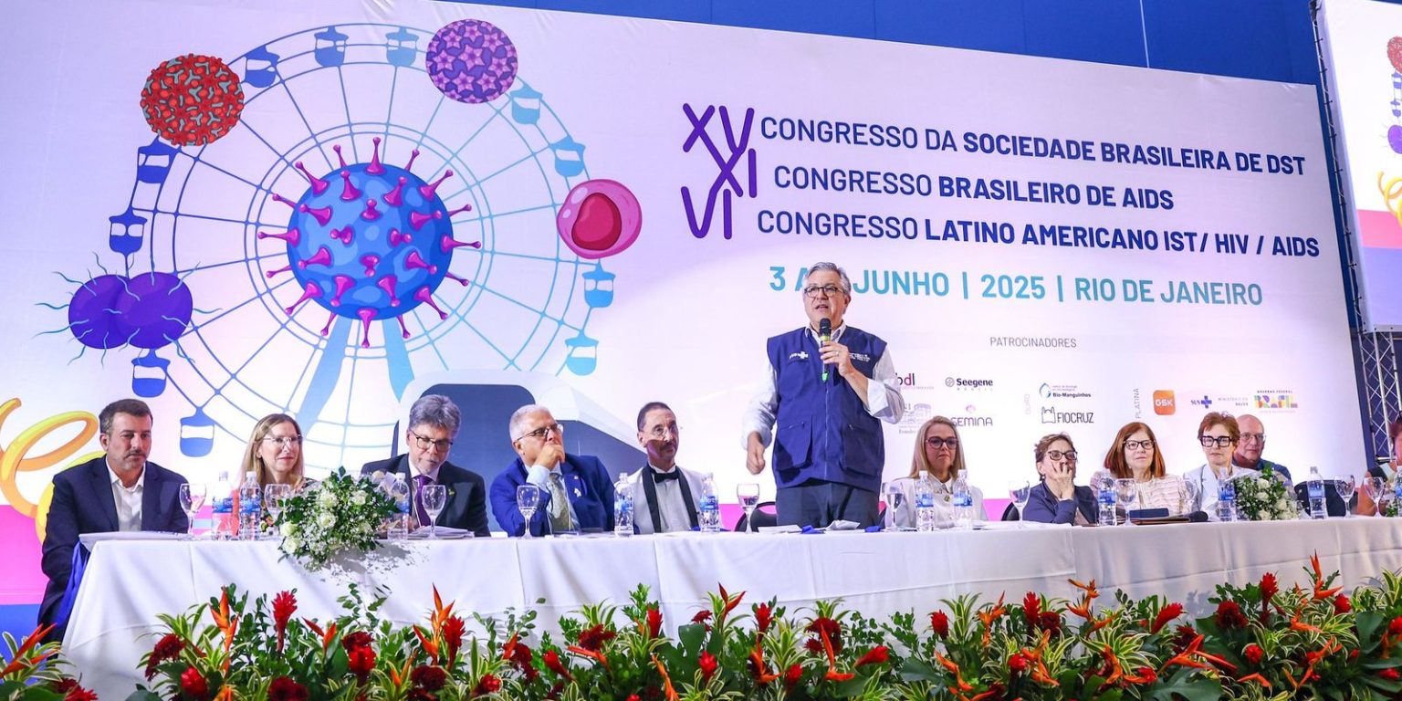brasil-reduz-transmissao-do-hiv-vertical-e-pede-certificado-da-opas