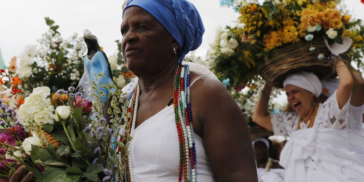 Crescimento de umbanda e candomblé reflete combate à intolerância crescimento-de-umbanda-e-candomble-reflete-combate-a-intolerancia