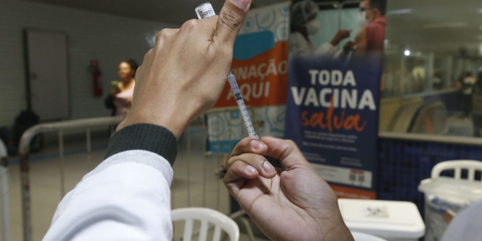 Gripe: São Paulo inicia vacinação em estações e terminais na segunda gripe:-sao-paulo-inicia-vacinacao-em-estacoes-e-terminais-na-segunda