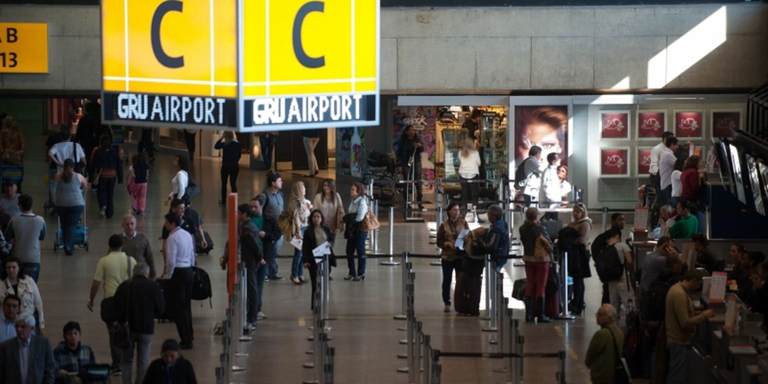 Drones do tráfico de drogas afetam 21 voos no aeroporto de Guarulhos drones-do-trafico-de-drogas-afetam-21-voos-no-aeroporto-de-guarulhos