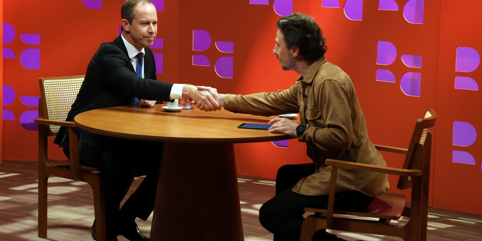 dr-com-demori-traz-bastidores-da-tentativa-de-golpe-em-8/1