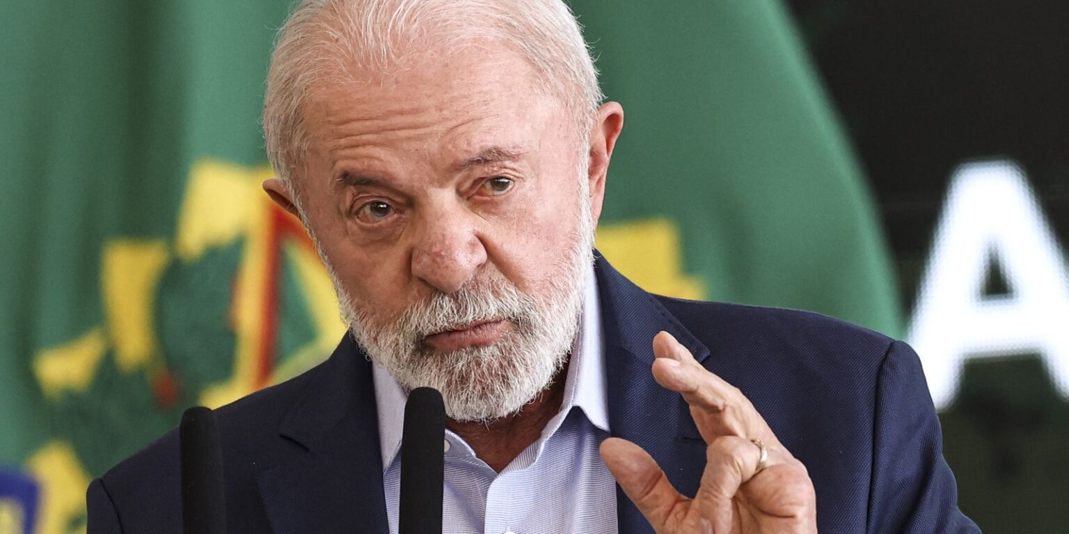 lula-finaliza-plano-aos-setores-afetados-por-tarifaco-de-trump