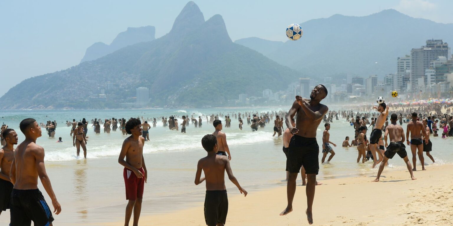 Onda de calor que atinge o Rio permanece até este sábado onda-de-calor-que-atinge-o-rio-permanece-ate-este-sabado