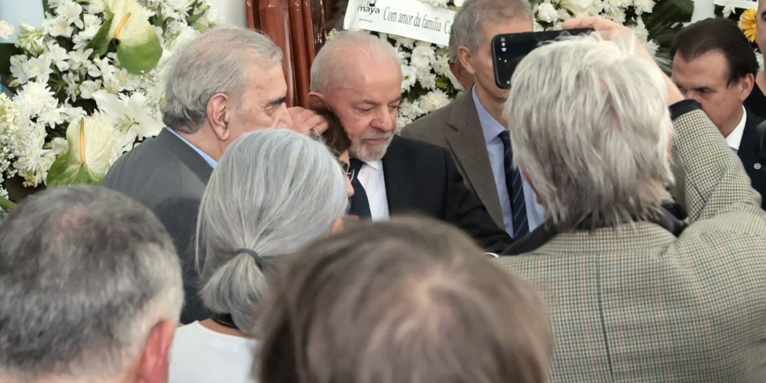 mino-carta-foi-o-maior-jornalista-brasileiro,-diz-lula