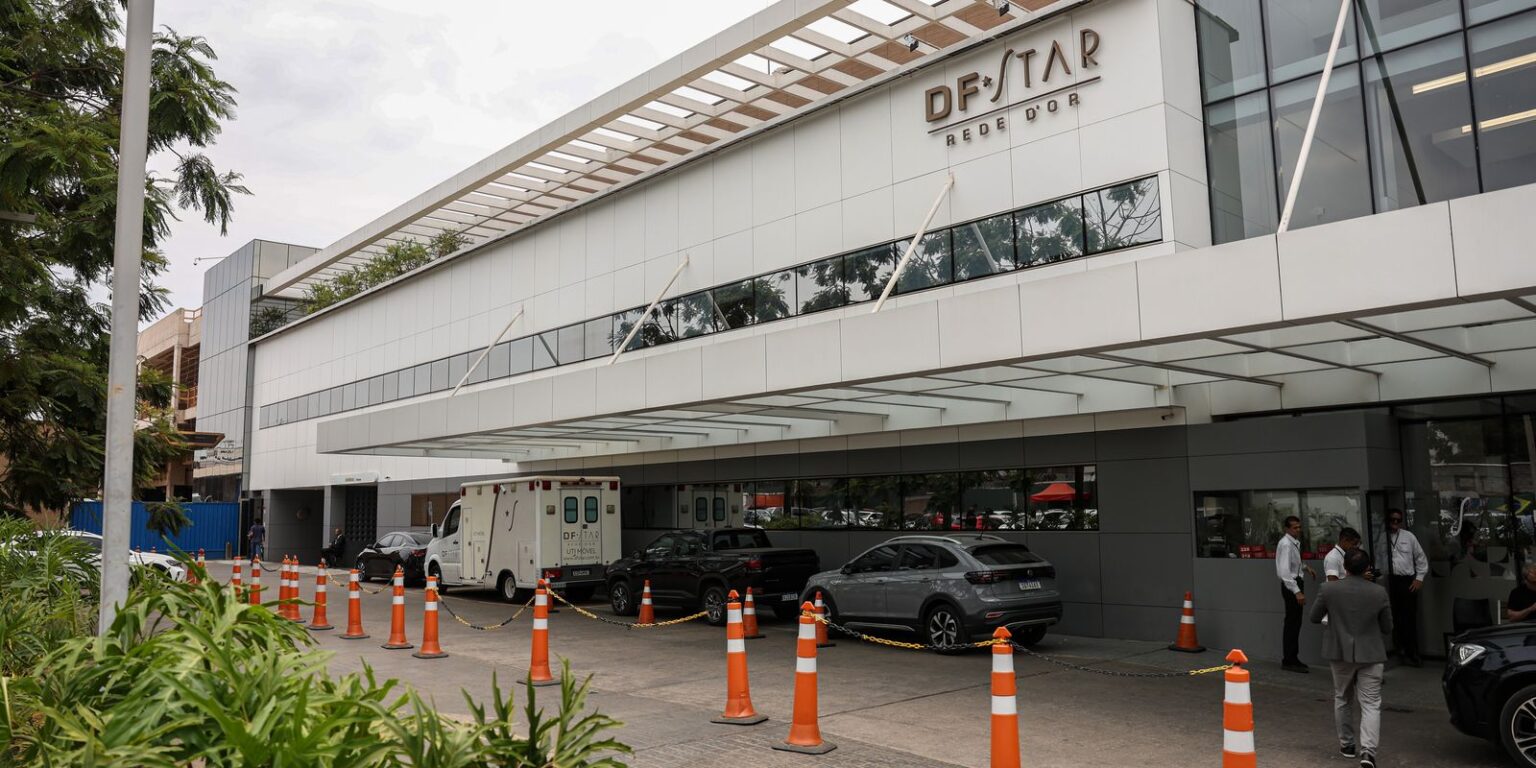 Bolsonaro recebe alta hospitalar; laudo aponta câncer de pele bolsonaro-recebe-alta-hospitalar;-laudo-aponta-cancer-de-pele