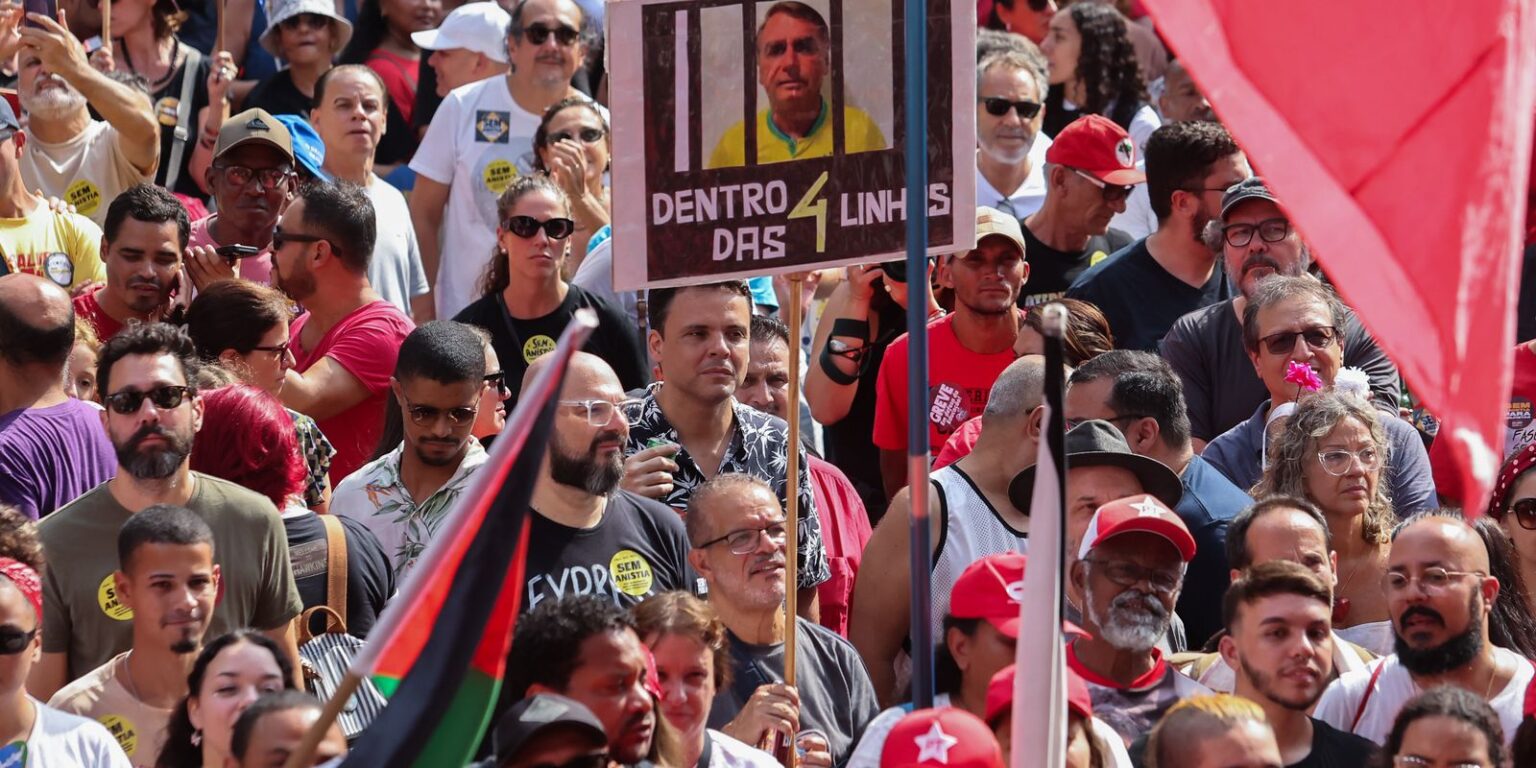 atos-contra-anistia-e-a-pec-da-blindagem-ocorrem-hoje-em-todo-pais