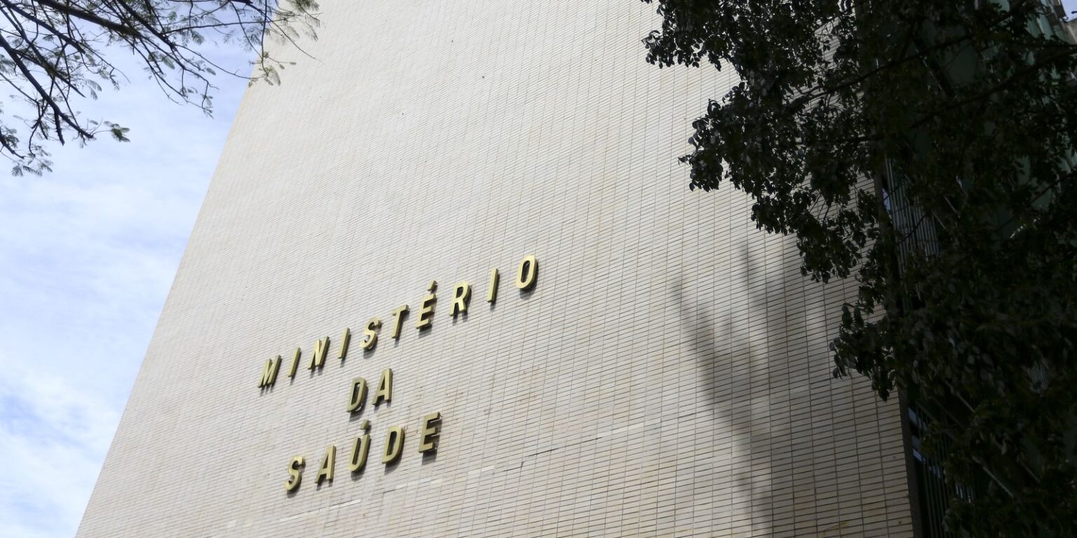 uniao-estabelece-protocolo-para-casos-de-intoxicacao-por-metanol