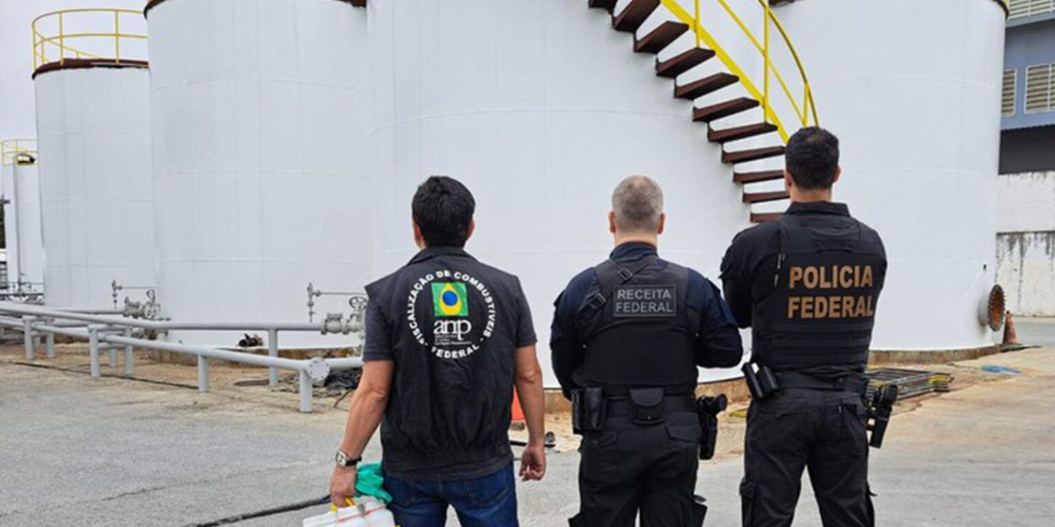 operacao-investiga-empresas-para-rastrear-uso-de-metanol-em-bebidas