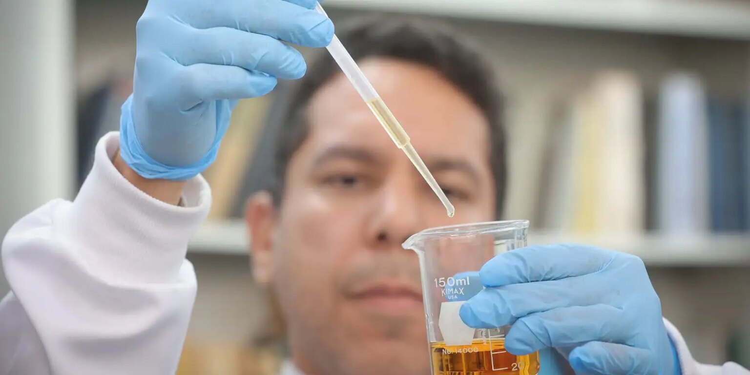 metanol:-crise-completa-um-mes-com-alerta-para-falsificacao-de-bebidas