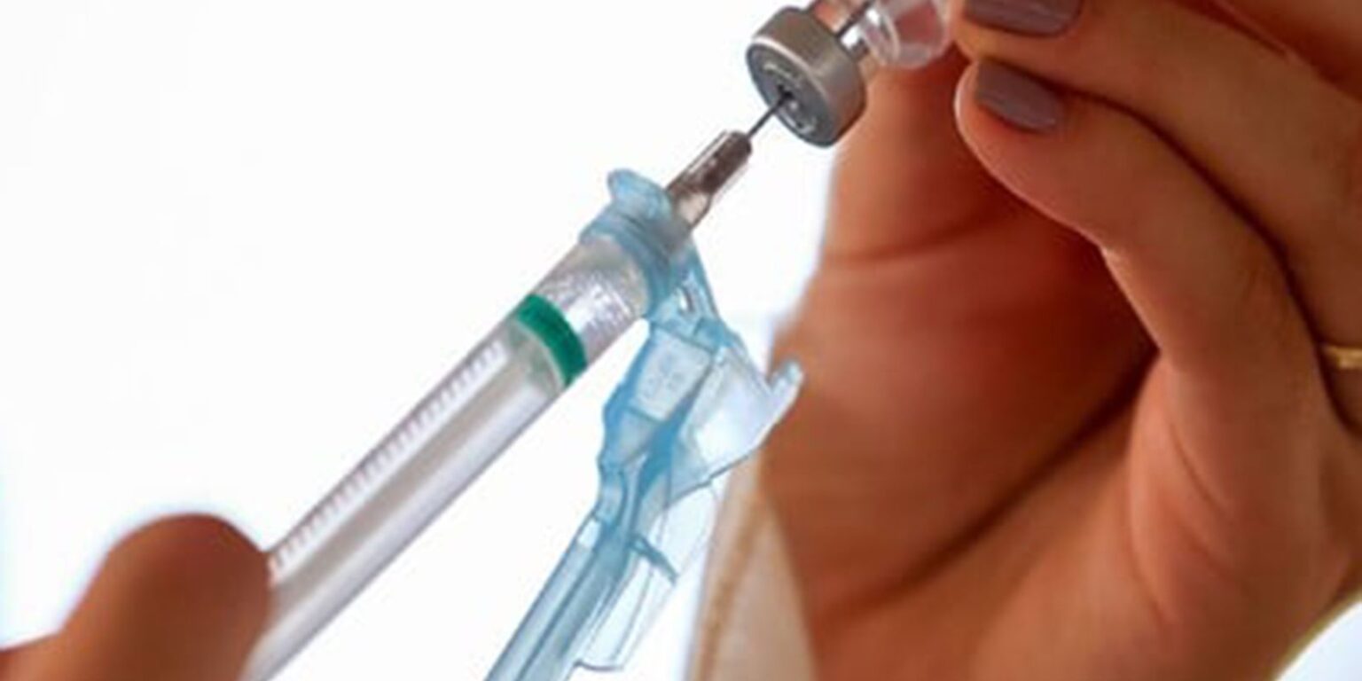 Brasil apresenta planos à coalizão global para vacinas e medicamentos brasil-apresenta-planos-a-coalizao-global-para-vacinas-e-medicamentos