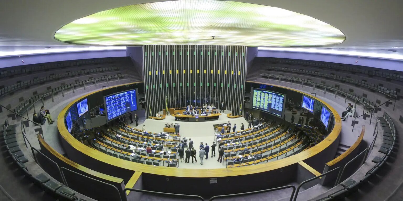 Congresso exige exame toxicológico para motoristas de categorias A e B congresso-exige-exame-toxicologico-para-motoristas-de-categorias-a-e-b