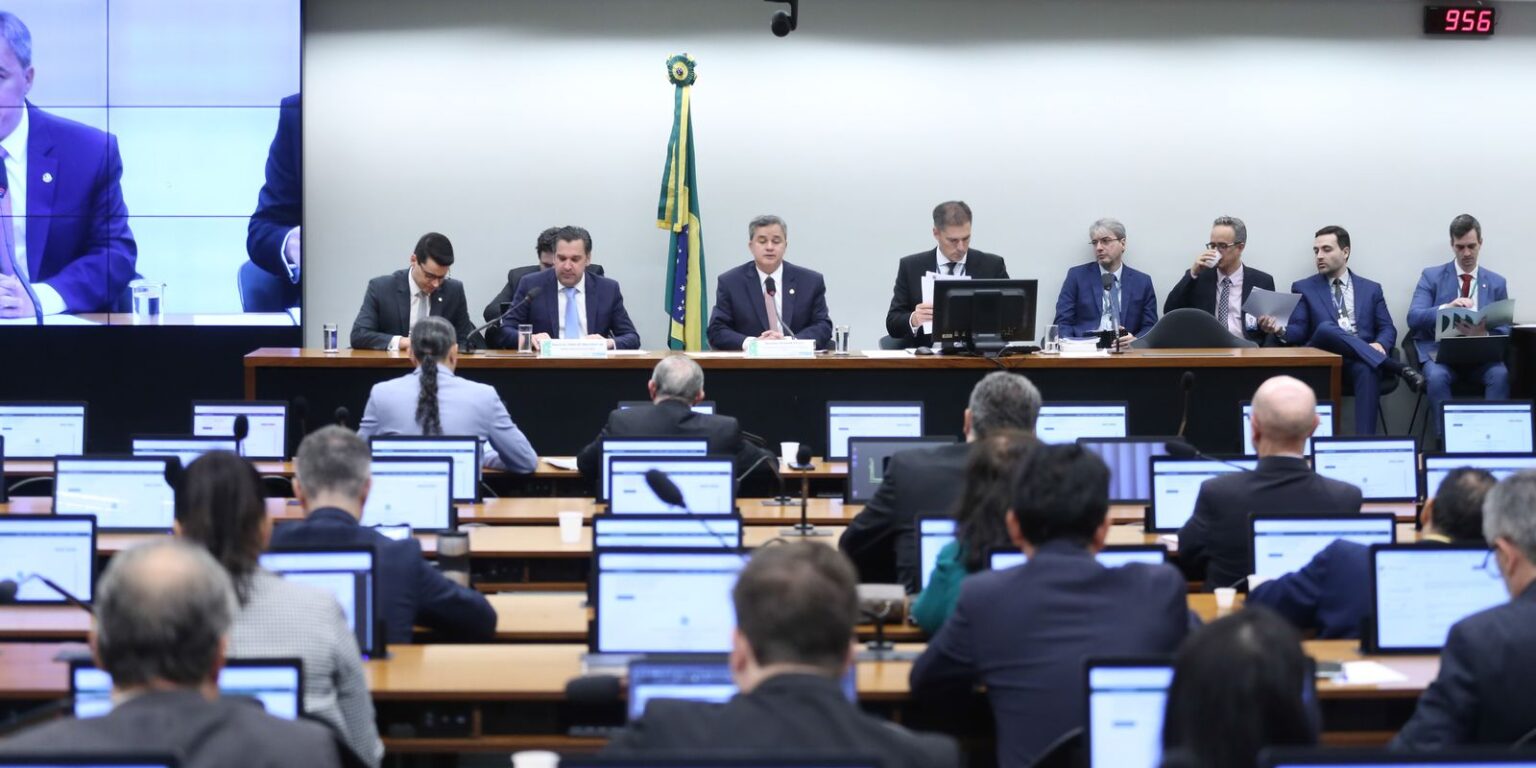 comissao-do-congresso-aprova-orcamento-de-2026