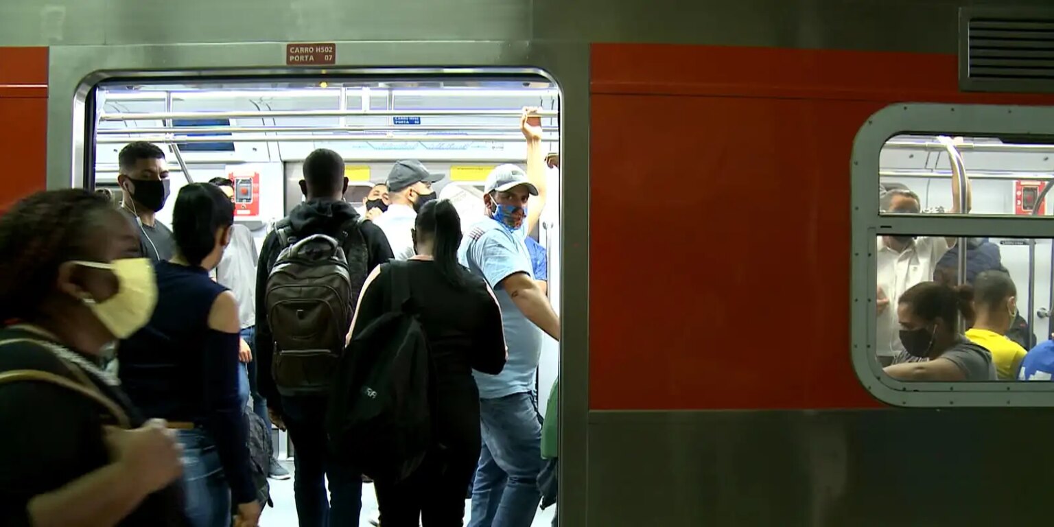 o-que-abre-e-fecha-nos-dias-24-e-25-de-dezembro-em-sao-paulo