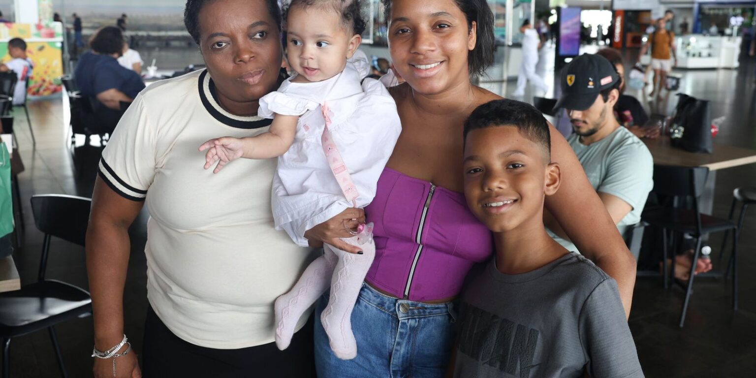 Mulheres veem no Natal a data para deixar a saudade e unir a família mulheres-veem-no-natal-a-data-para-deixar-a-saudade-e-unir-a-familia