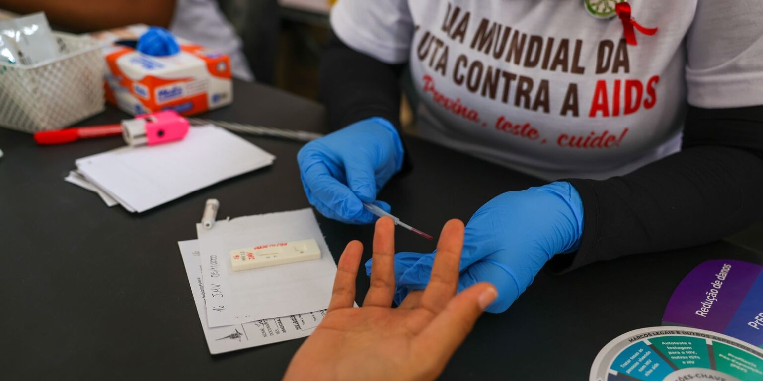 Cobertura de testagem para HIV cresce 47% em comunidades indígenas cobertura-de-testagem-para-hiv-cresce-47%-em-comunidades-indigenas