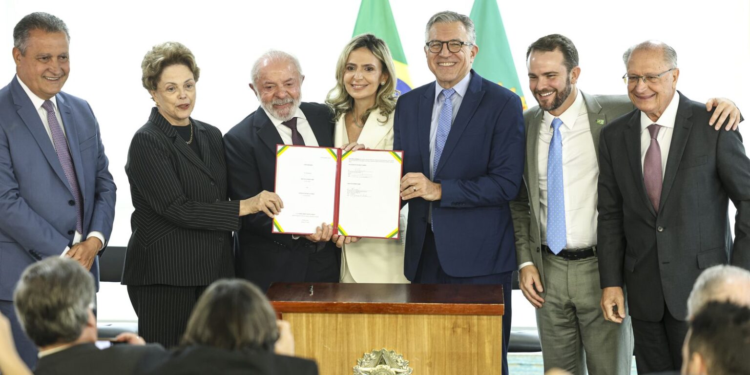 Governo federal vai construir primeiro hospital inteligente do SUS governo-federal-vai-construir-primeiro-hospital-inteligente-do-sus