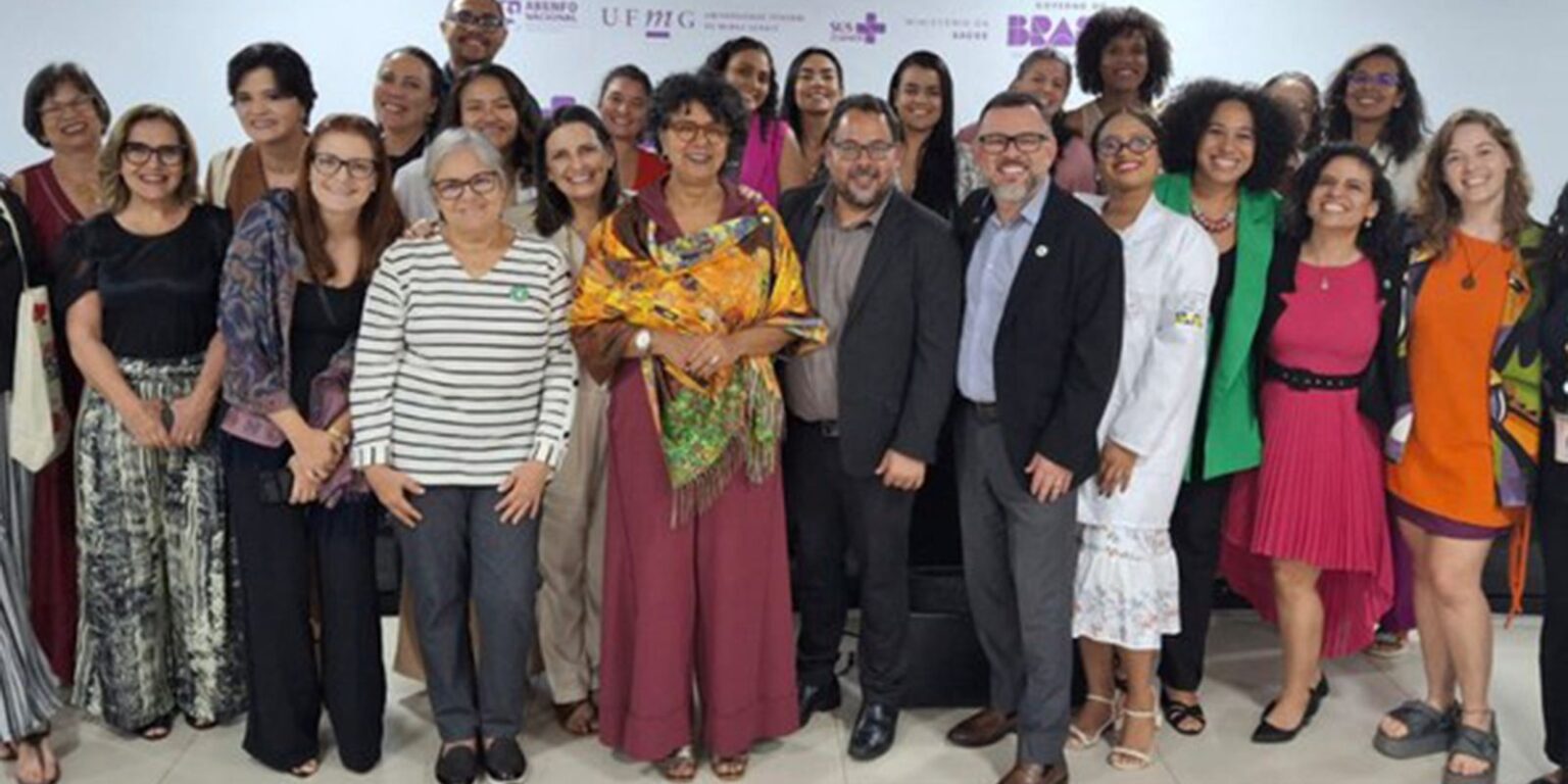 Governo reforça SUS com 760 profissionais em enfermagem obstetrícia governo-reforca-sus-com-760-profissionais-em-enfermagem-obstetricia