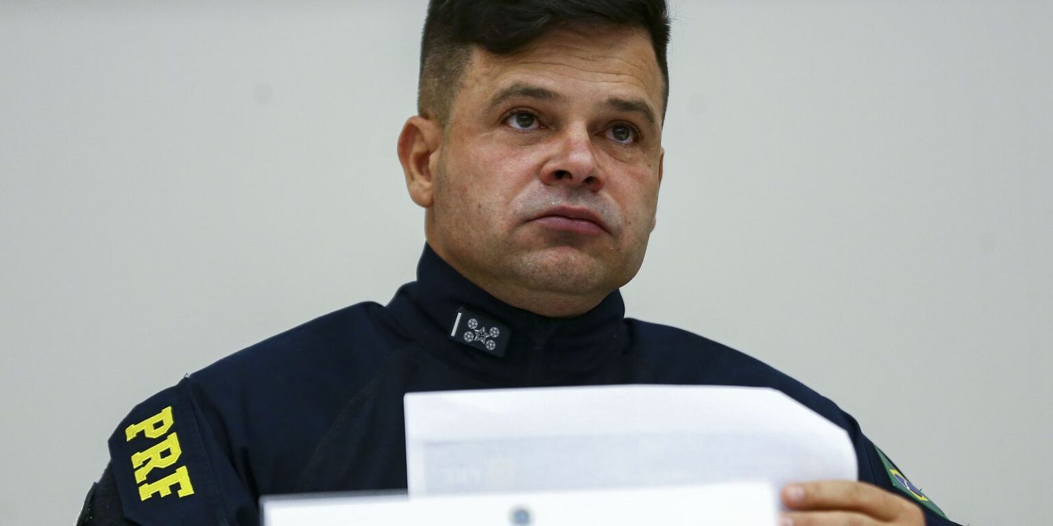 Moraes autoriza Silvinei Vasques a cursar doutorado EAD na prisão moraes-autoriza-silvinei-vasques-a-cursar-doutorado-ead-na-prisao