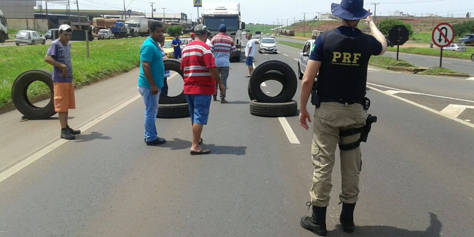 PRF intensifica fiscalização contra embriaguez ao volante no carnaval prf-intensifica-fiscalizacao-contra-embriaguez-ao-volante-no-carnaval