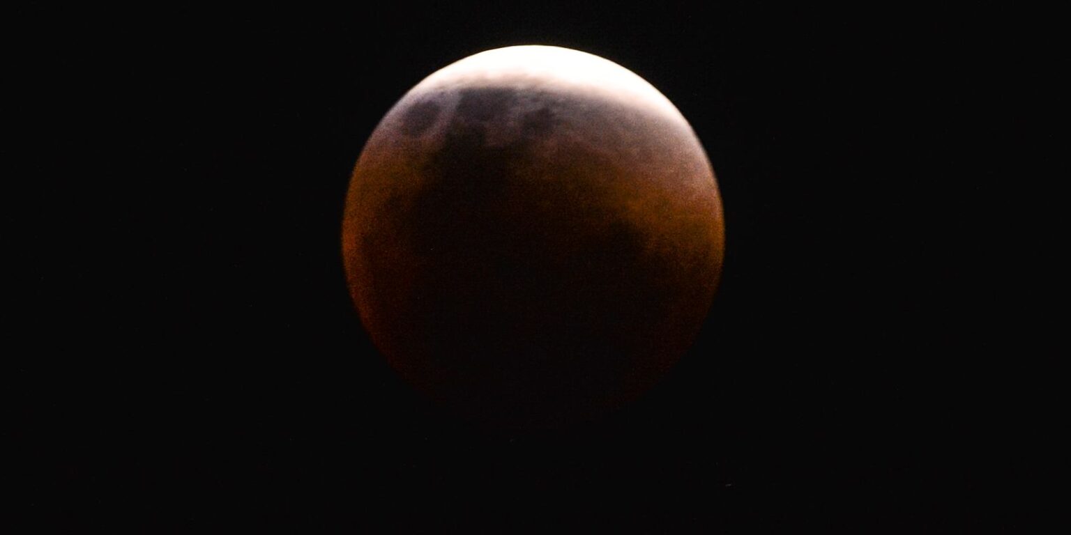 saiba-como-sera-a-lua-de-sangue-na-proxima-terca-feira