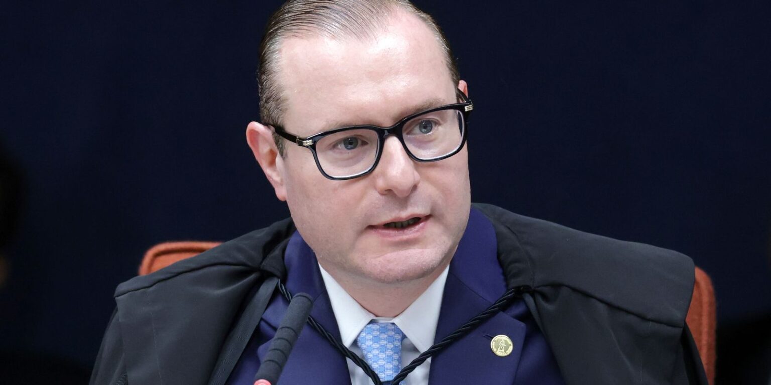 Zanin, do STF, suspende eleição indireta para governo do Rio zanin,-do-stf,-suspende-eleicao-indireta-para-governo-do-rio
