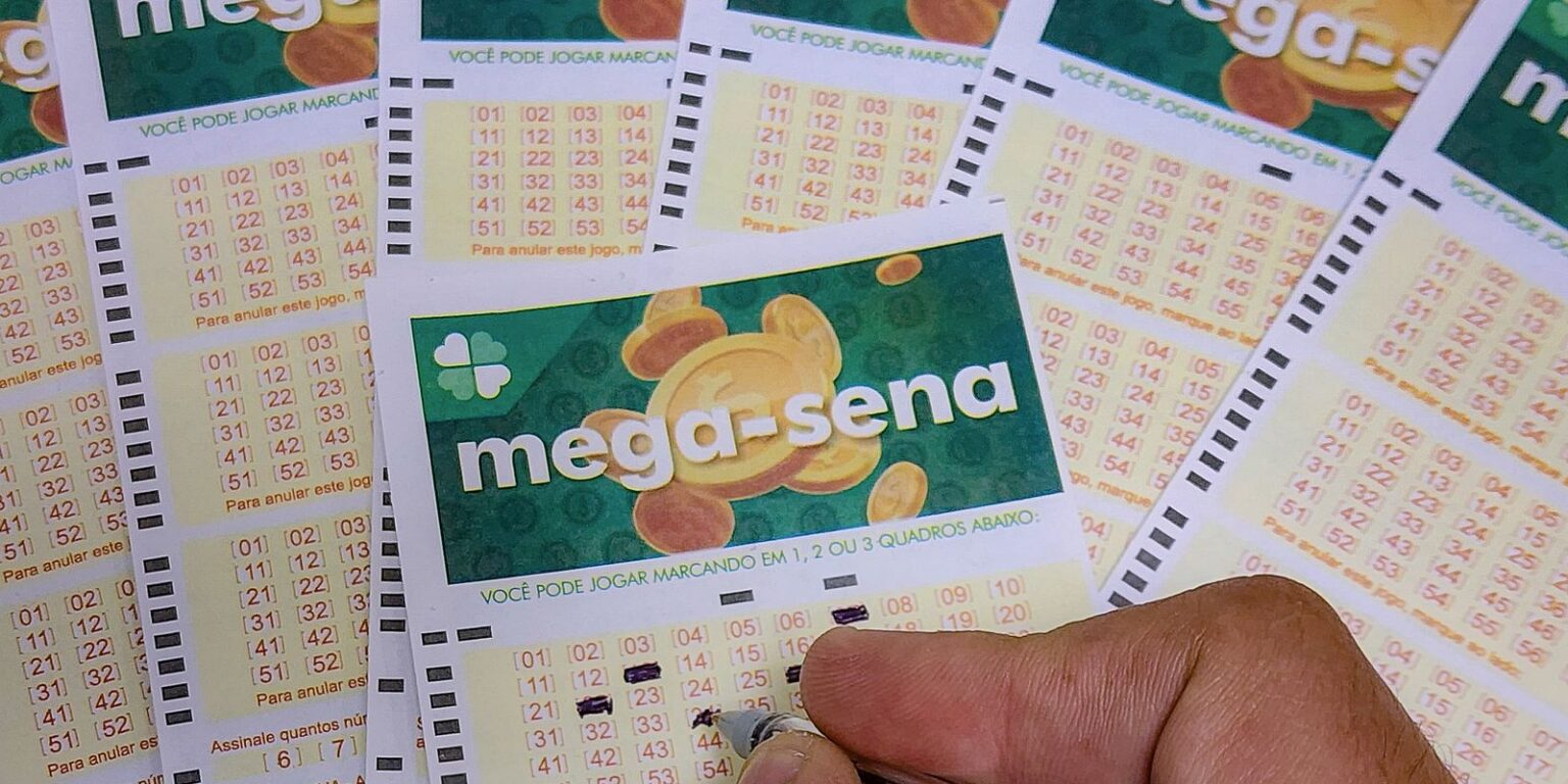 Mega-sena acumula e próximo prêmio será de R$ 300 milhões mega-sena-acumula-e-proximo-premio-sera-de-r$-300-milhoes