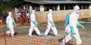 cruz-vermelha-lamenta-mortes-de-voluntarios-no-congo-devido-ao-ebola