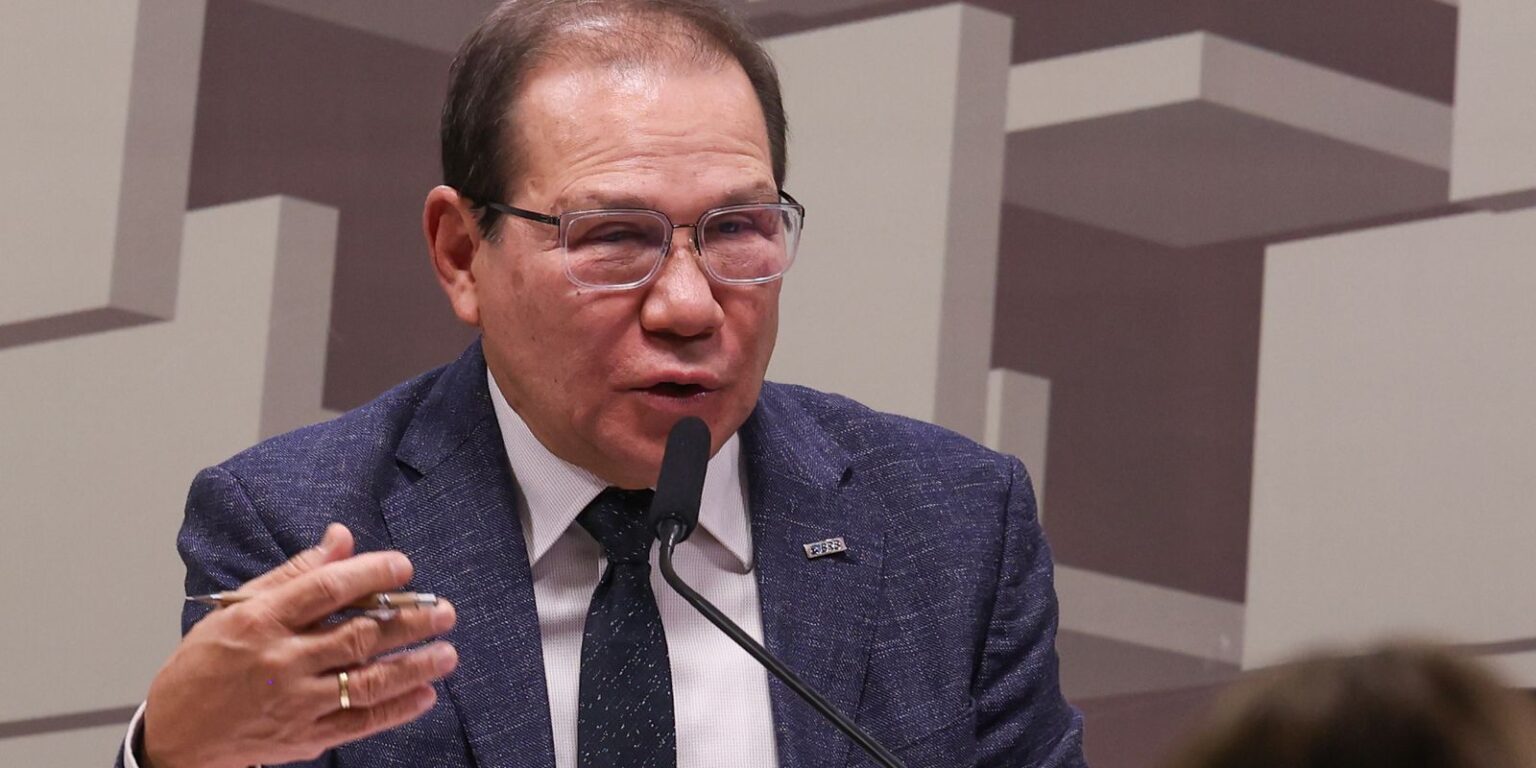BRB precisa de R$ 8,8 bilhões para fazer frente a perdas com o Master brb-precisa-de-r$-8,8-bilhoes-para-fazer-frente-a-perdas-com-o-master