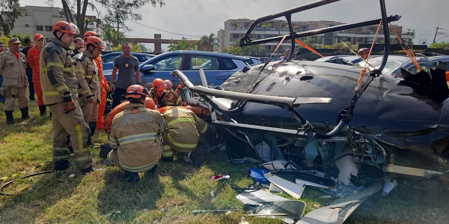 Anac investiga se helicóptero que colidiu fazia transporte clandestino anac-investiga-se-helicoptero-que-colidiu-fazia-transporte-clandestino